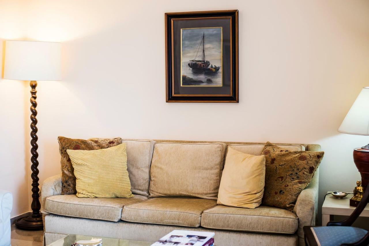 Flisvos Seafront-Marina Apartment Атина Екстериор снимка