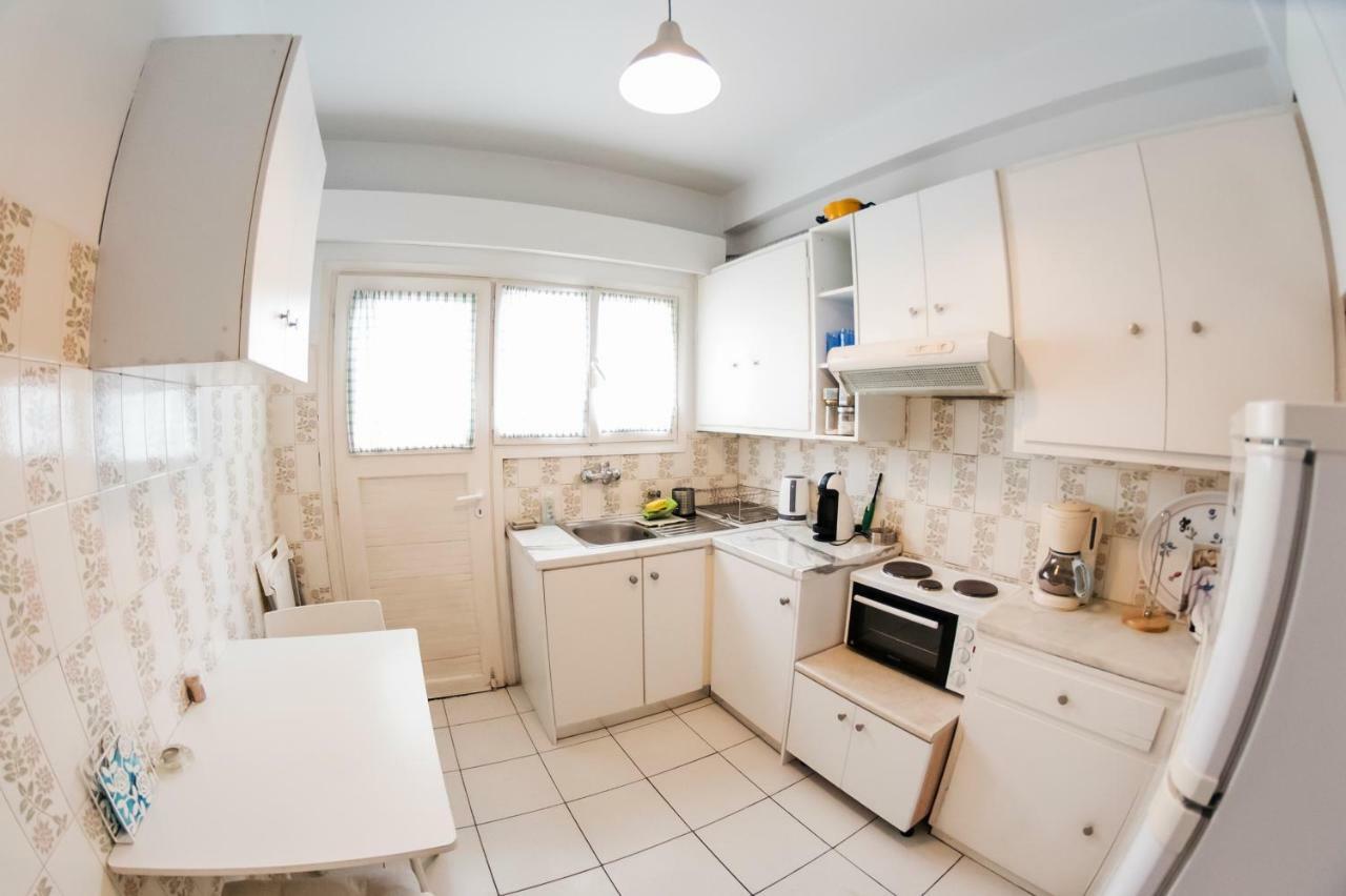 Flisvos Seafront-Marina Apartment Атина Екстериор снимка